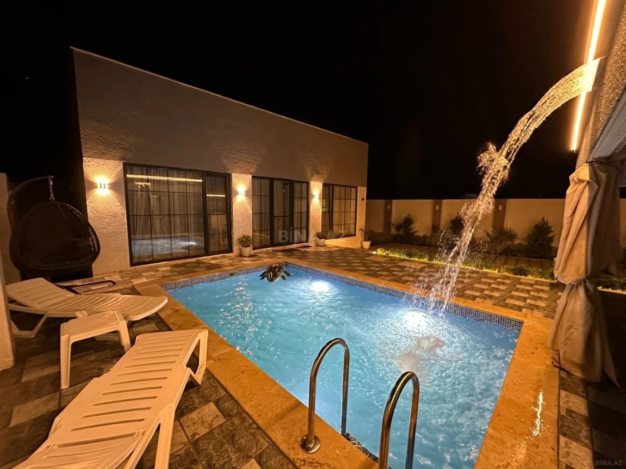 Kirayə verilir 4 otaqlı həyət evi 200 m²