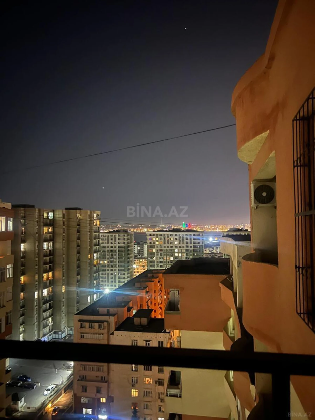 Satılır 2 otaqlı mənzil 92 m²