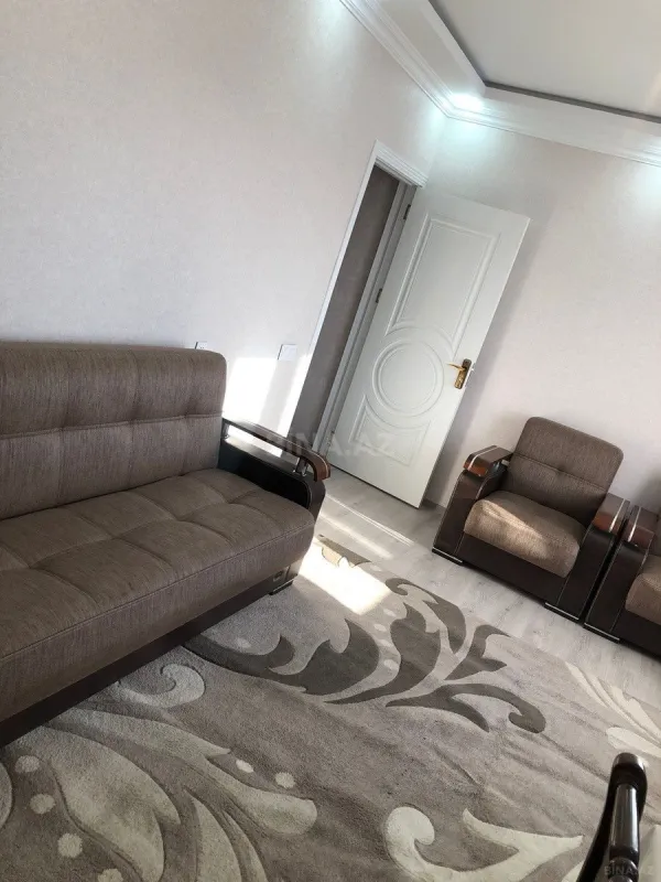 Kirayə verilir 2 otaqlı mənzil 65 m²
