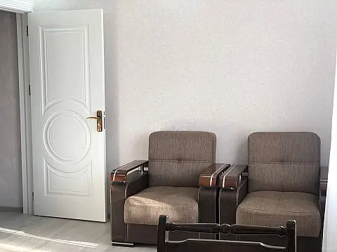 Kirayə verilir 2 otaqlı mənzil 65 m²