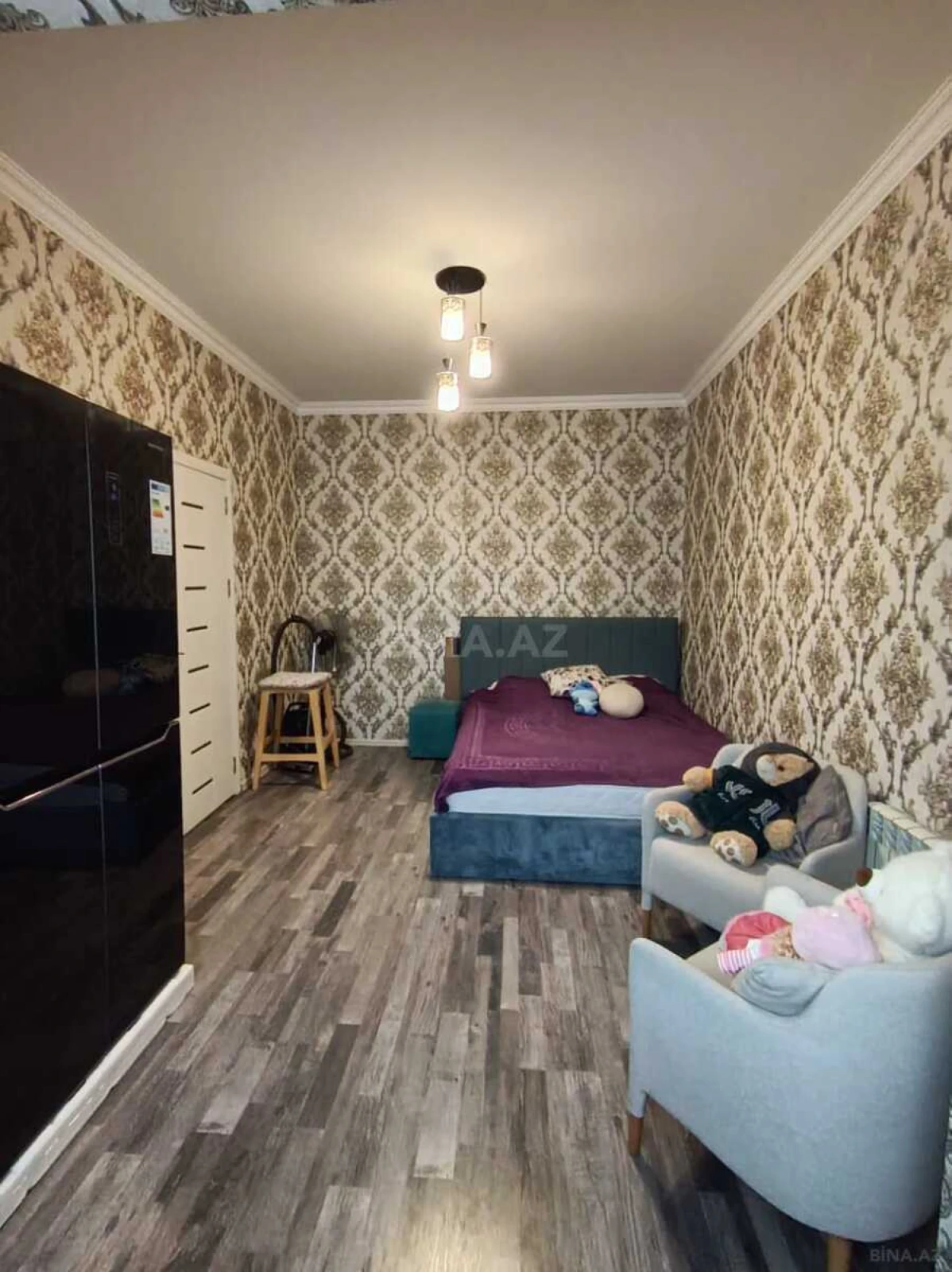 Satılır 4 otaqlı mənzil 100 m²