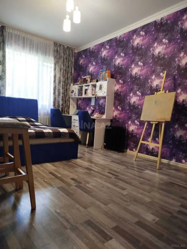 Satılır 4 otaqlı mənzil 100 m²