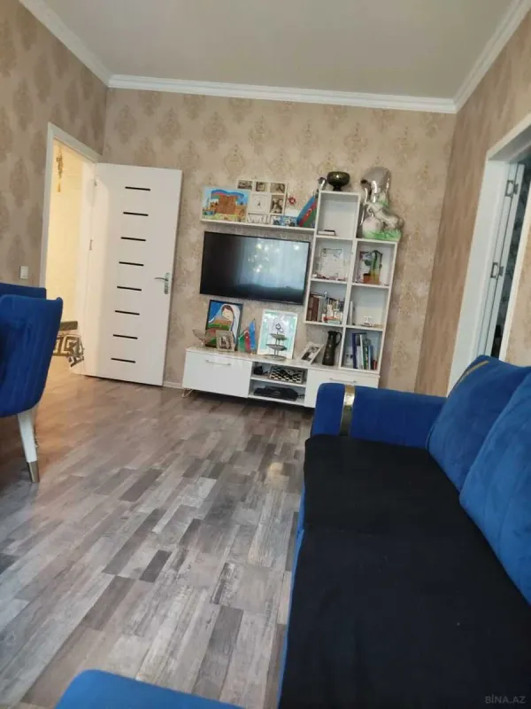 Satılır 4 otaqlı mənzil 100 m²