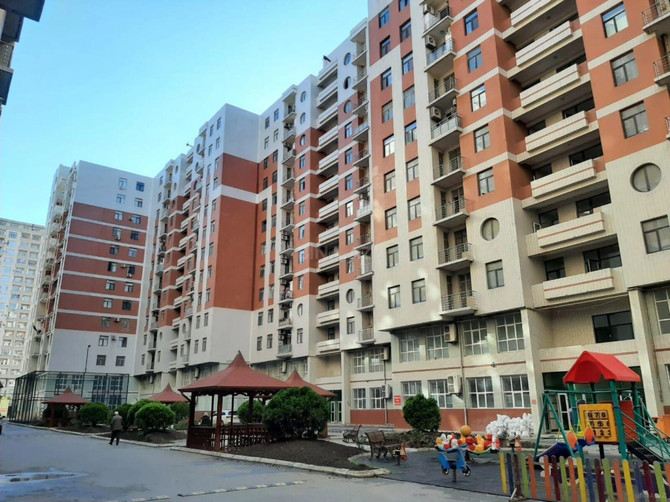 Satılır 2 otaqlı mənzil 55 m²