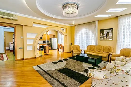 Satılır 4 otaqlı mənzil 188 m² — Bakı, İçərişəhər 4 otaq 188.00 m²