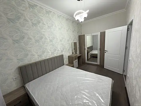 Satılır 2 otaqlı mənzil 55 m²