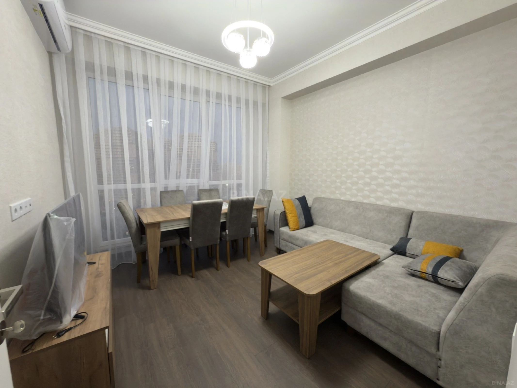 Satılır 2 otaqlı mənzil 55 m²