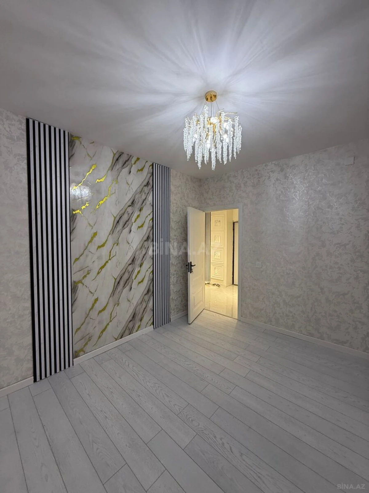 Satılır 2 otaqlı mənzil 47 m²