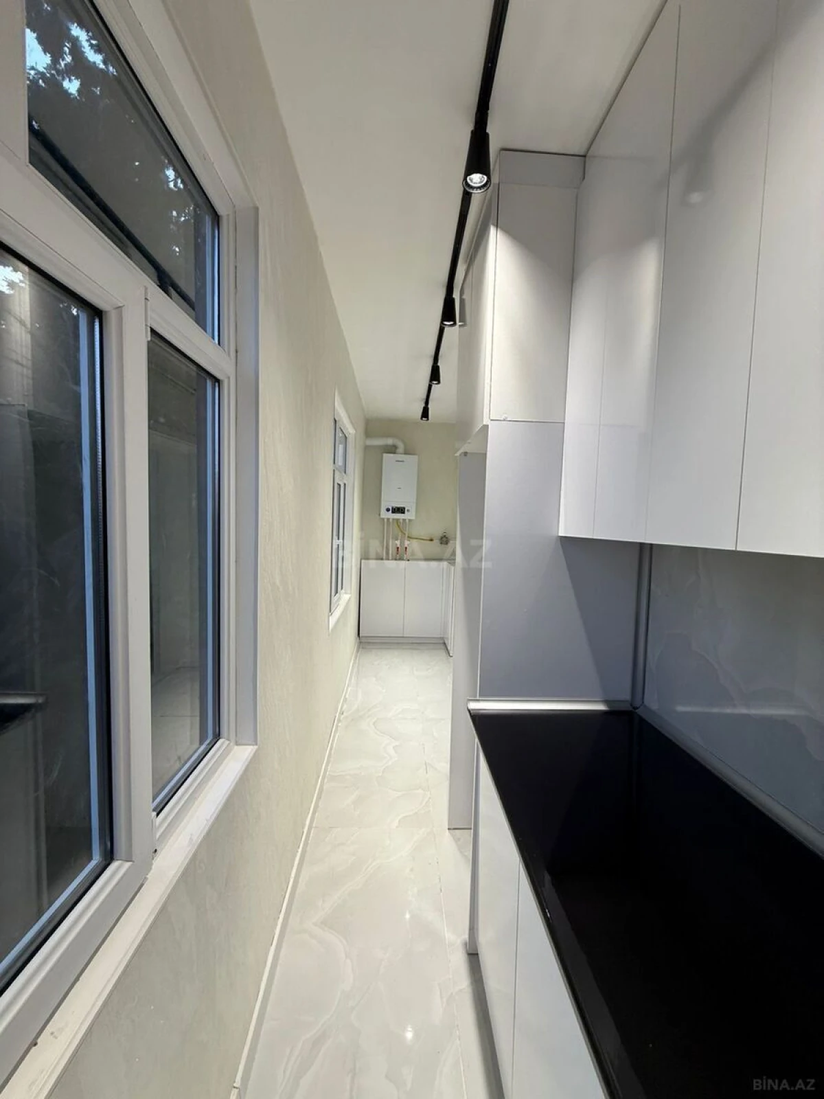 Satılır 2 otaqlı mənzil 47 m²