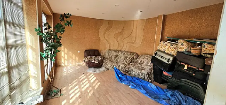 Satılır 5 otaqlı həyət evi 265 m²