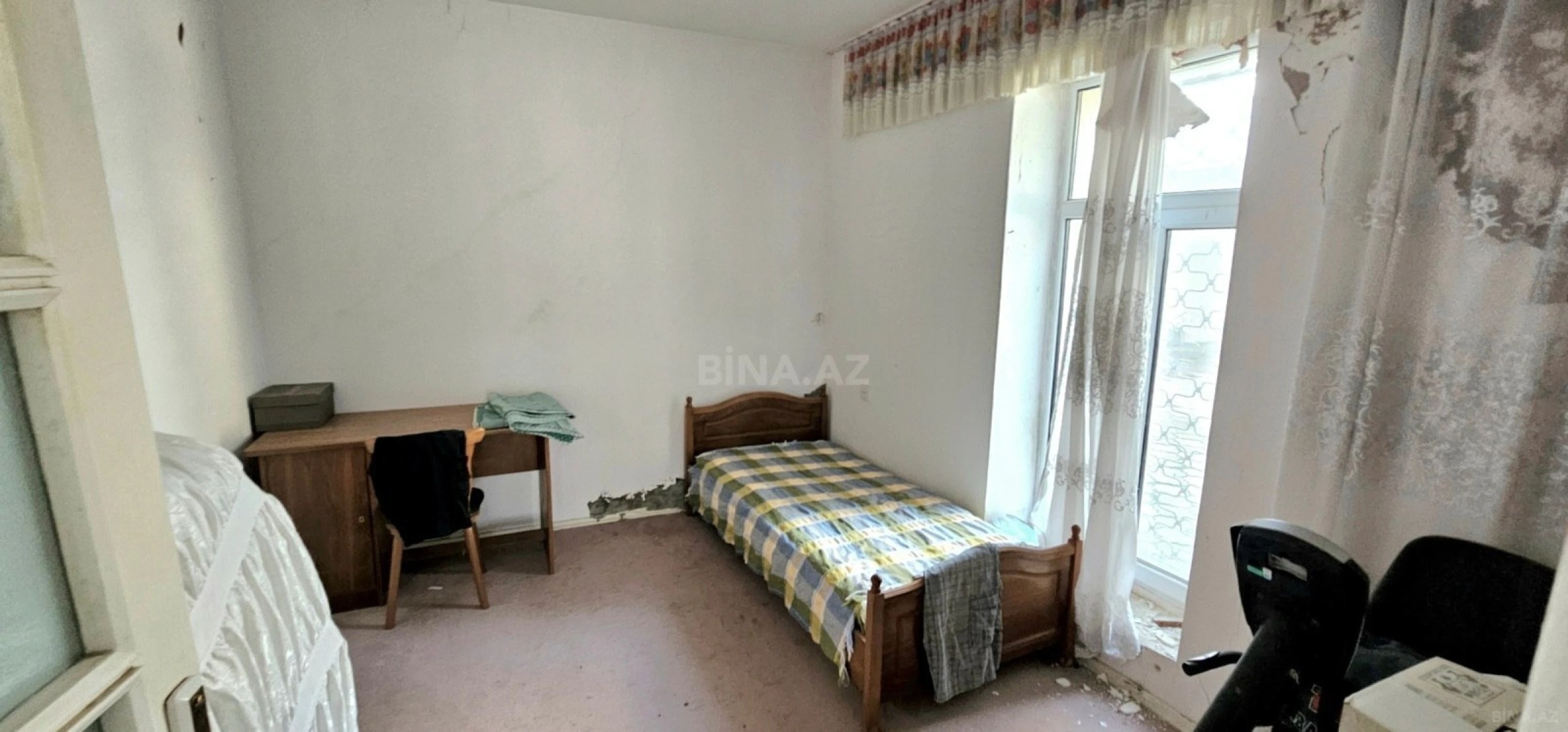 Satılır 5 otaqlı həyət evi 265 m²