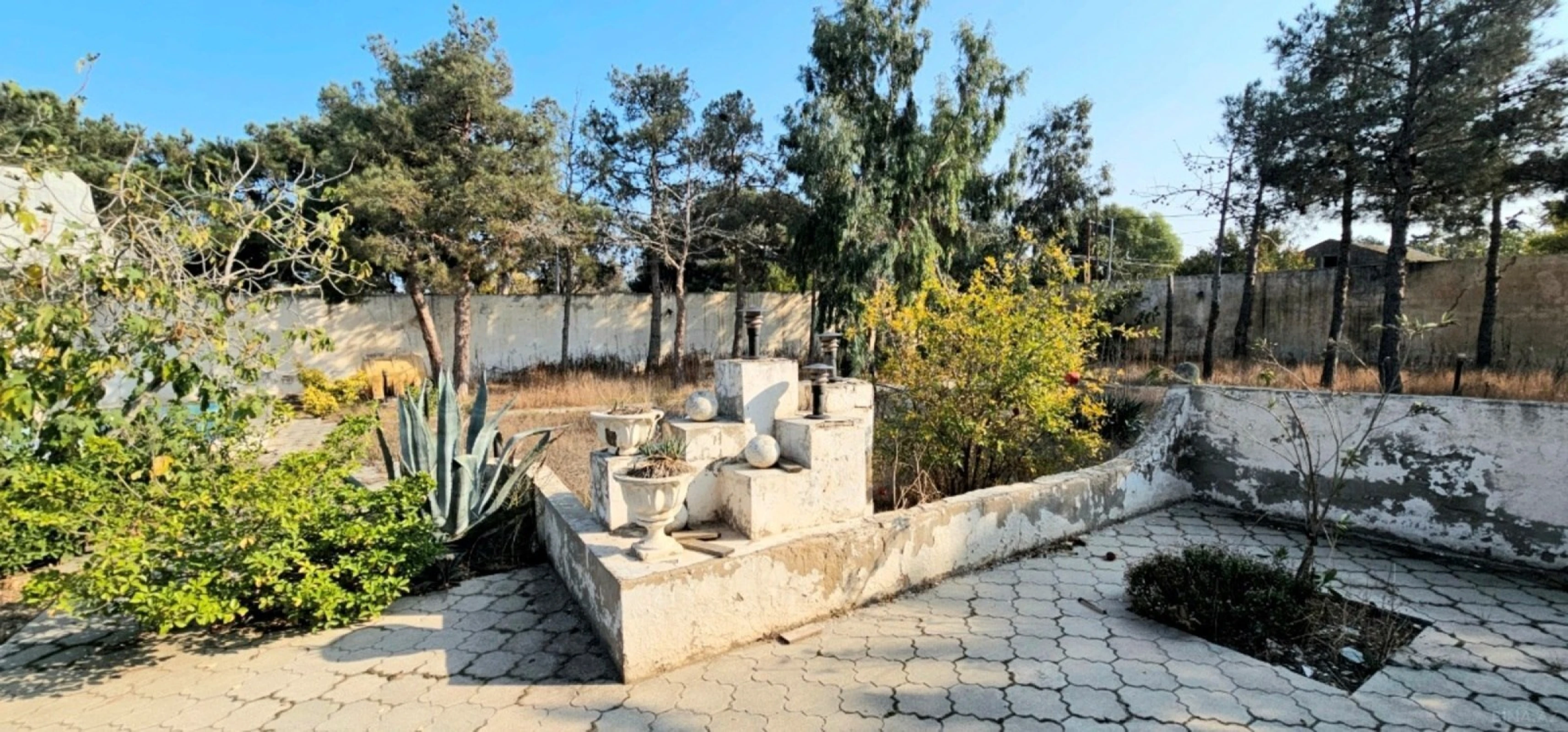 Satılır 5 otaqlı həyət evi 265 m²