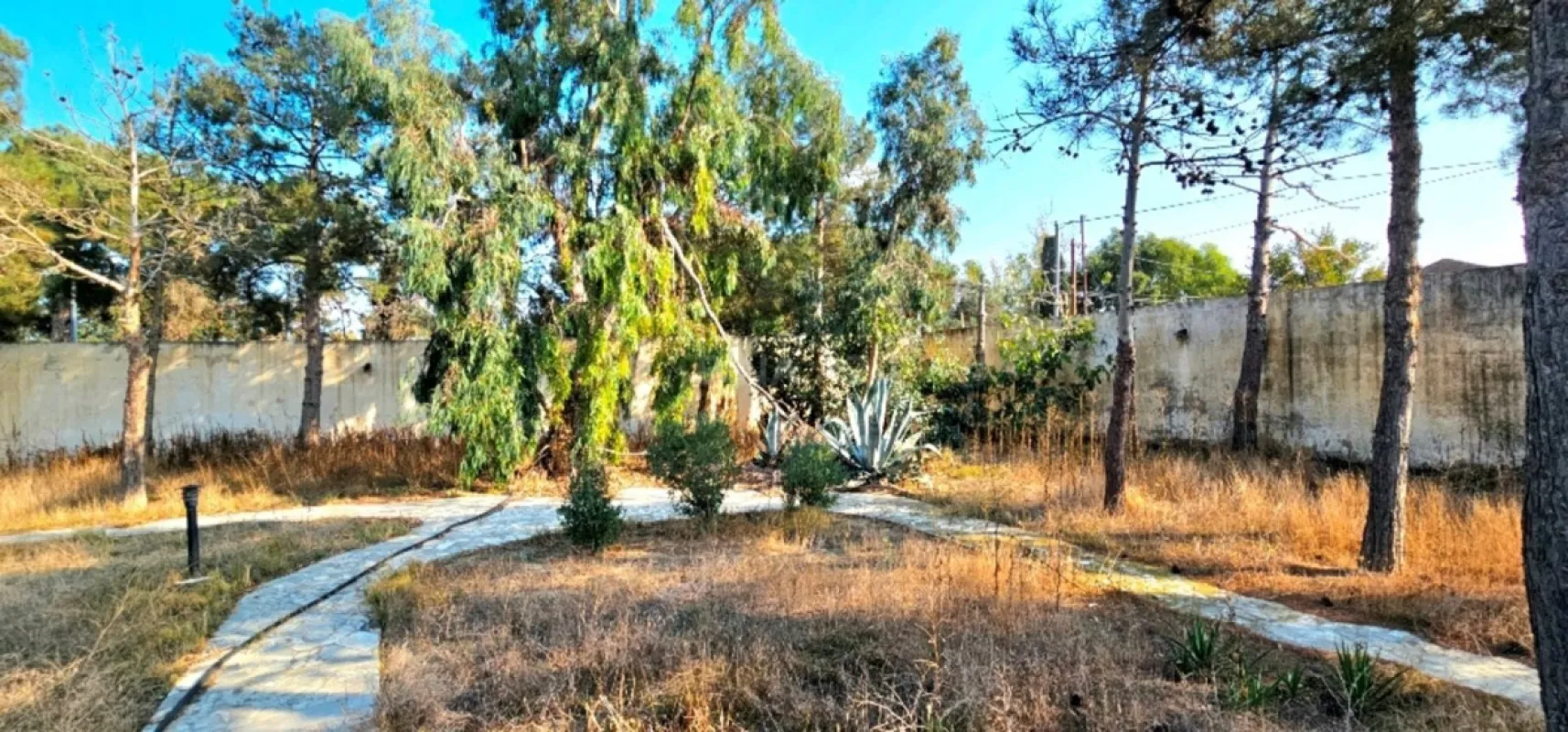 Satılır 5 otaqlı həyət evi 265 m²