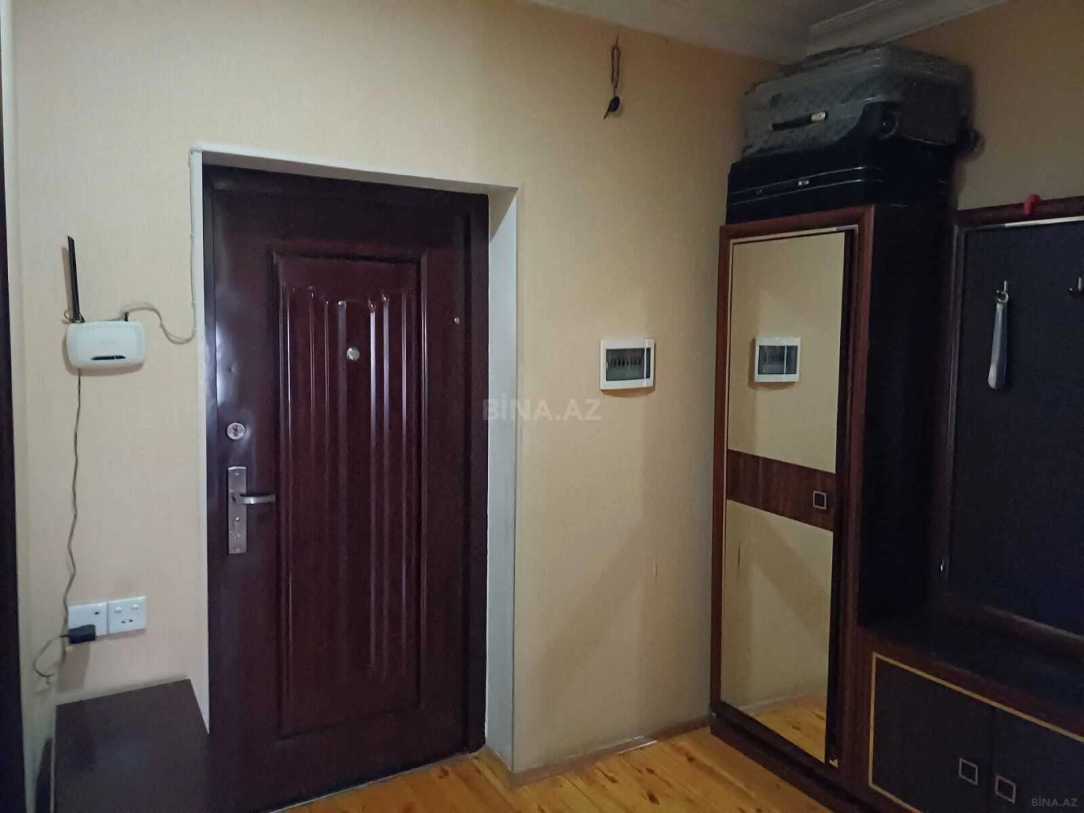 Satılır 2 otaqlı mənzil 65 m²