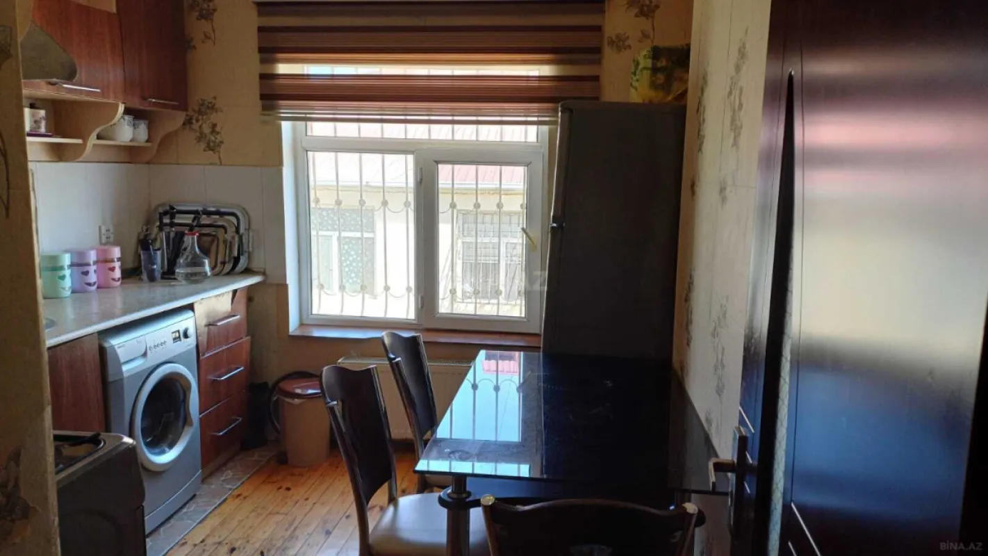 Satılır 2 otaqlı mənzil 65 m²