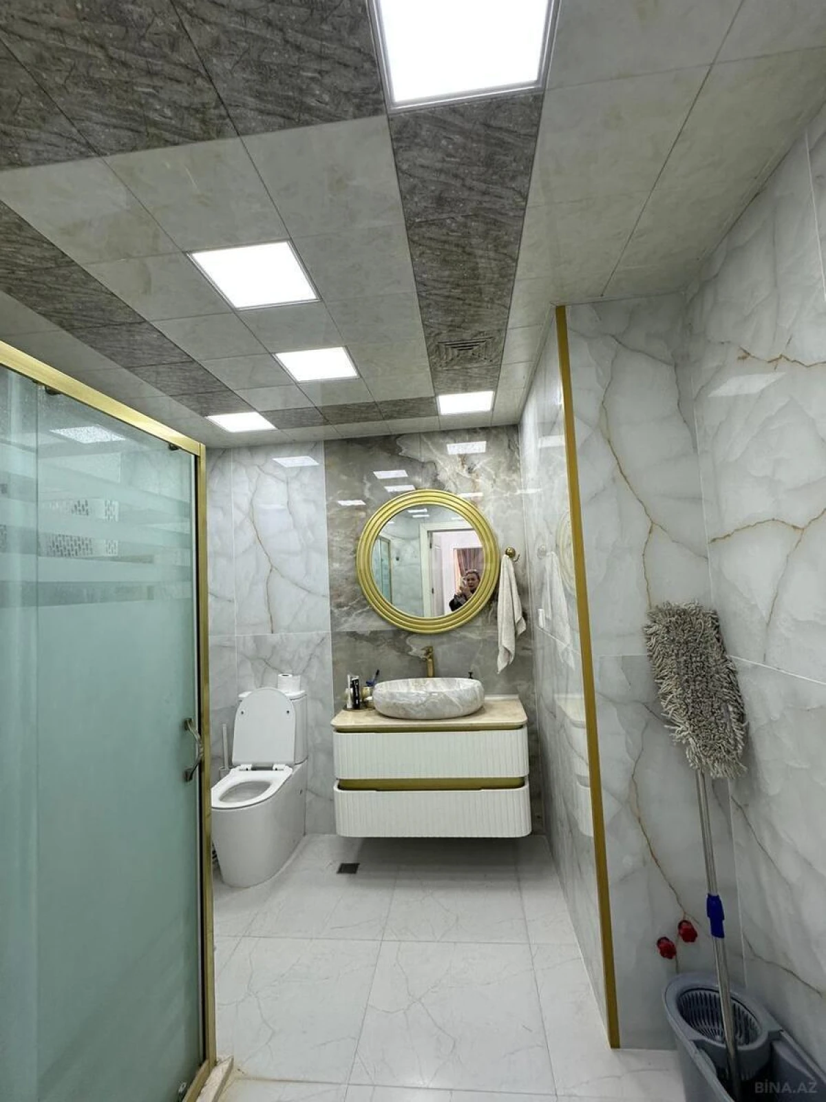 Satılır 3 otaqlı mənzil 140 m²