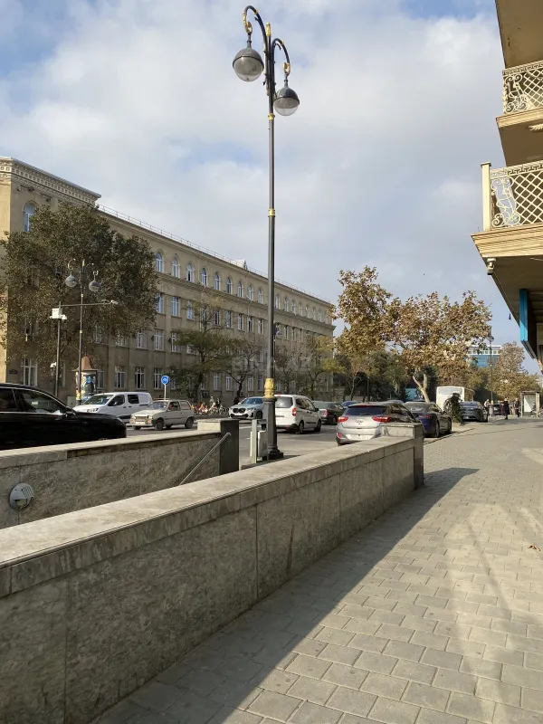 Satılır obyekt 29 m²