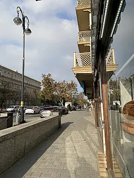 Satılır obyekt 29 m²