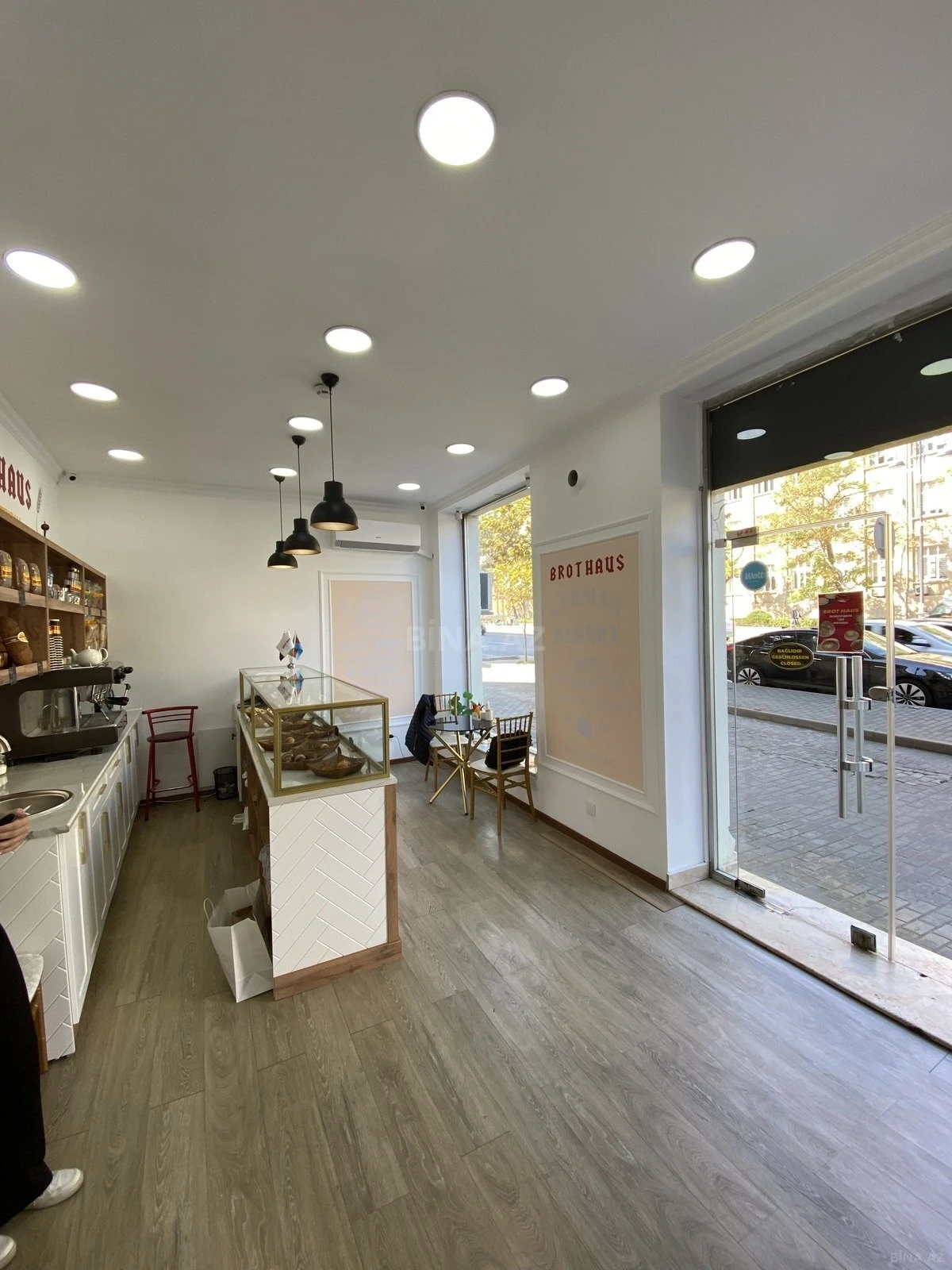 Satılır obyekt 29 m²