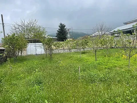 Satılır torpaq sahəsi 11 m² — Qax 11.00 m²