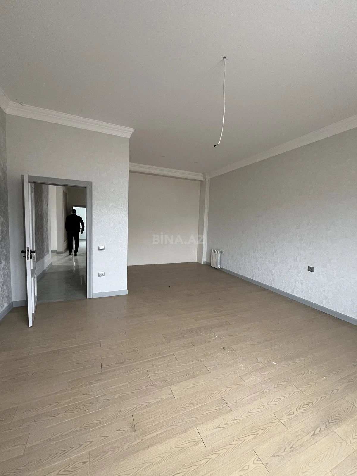 Satılır 6 otaqlı həyət evi 500 m²