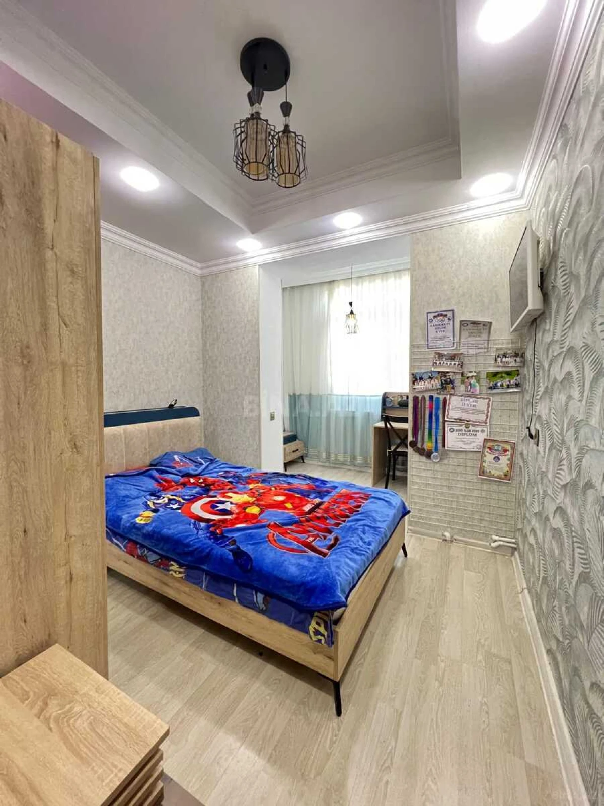 Satılır 5 otaqlı mənzil 120 m²