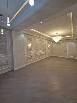 Satılır 3 otaqlı mənzil 138 m²