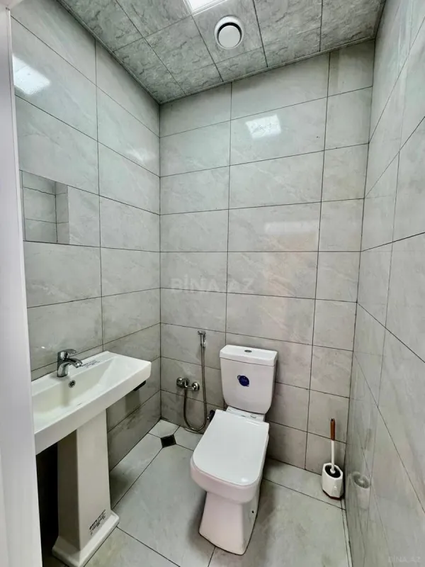 Kirayə verilir 2 otaqlı ofis 60 m²