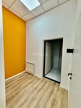 Kirayə verilir 2 otaqlı ofis 60 m²