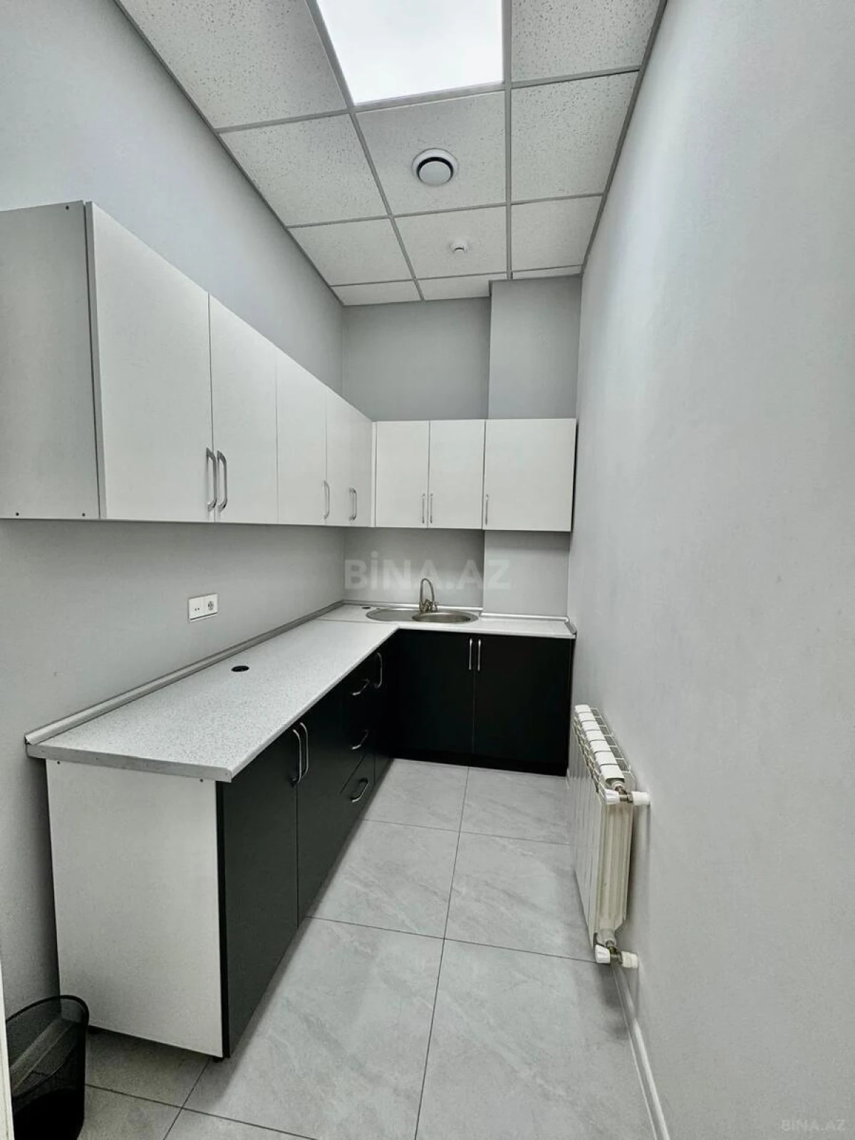 Kirayə verilir 2 otaqlı ofis 60 m²