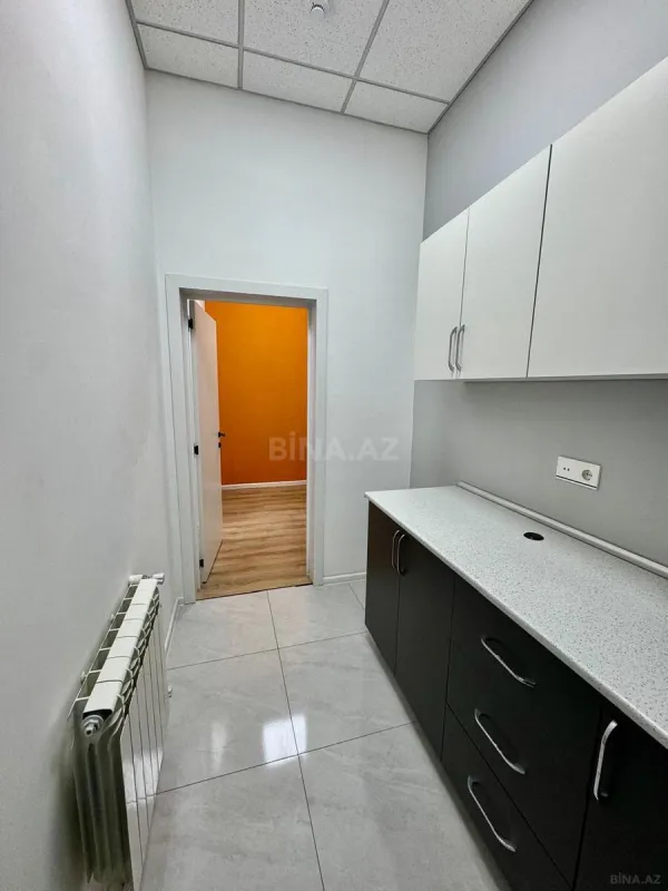 Kirayə verilir 2 otaqlı ofis 60 m²