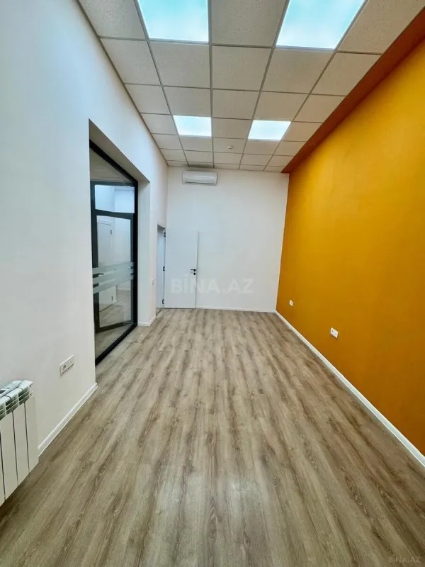 Kirayə verilir 2 otaqlı ofis 60 m²
