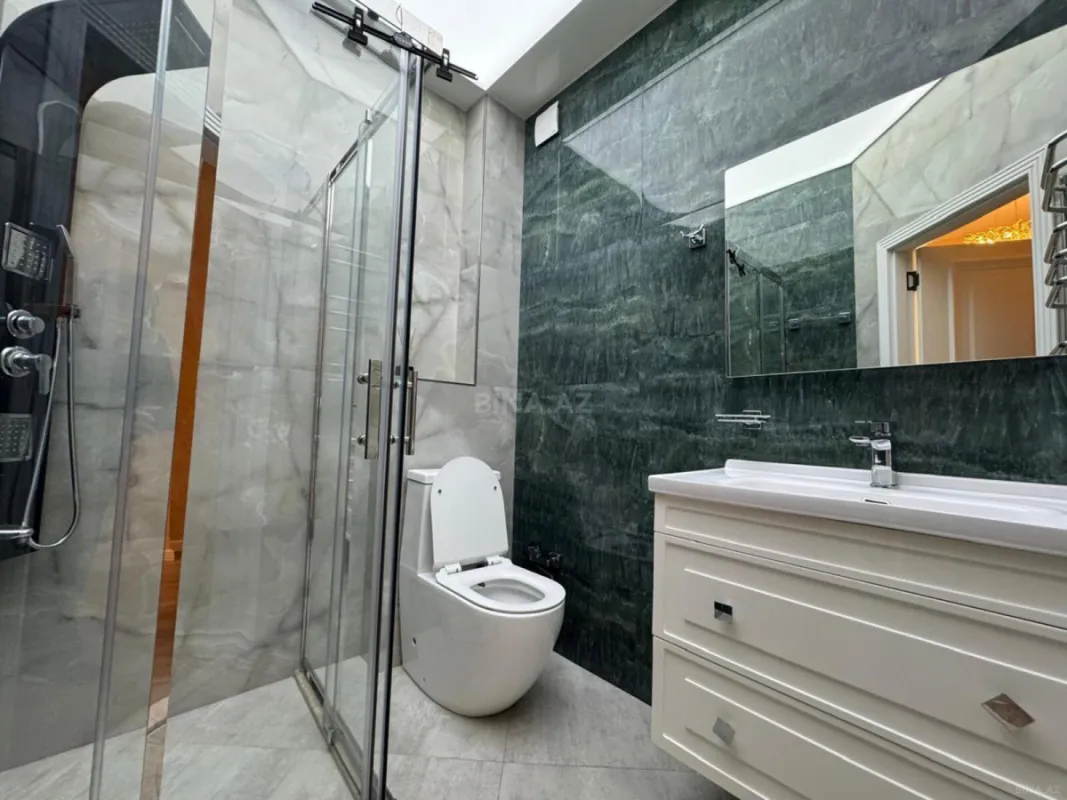 Kirayə verilir 5 otaqlı ofis 200 m²