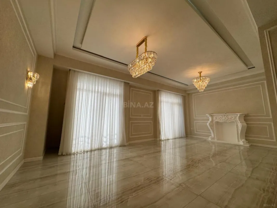 Kirayə verilir 5 otaqlı ofis 200 m²