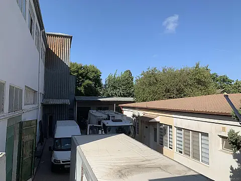 Kirayə verilir obyekt 2500 m²