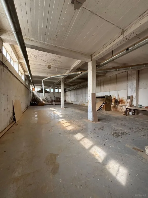 Kirayə verilir obyekt 2500 m²