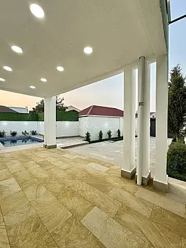 Satılır 4 otaqlı həyət evi 140 m²