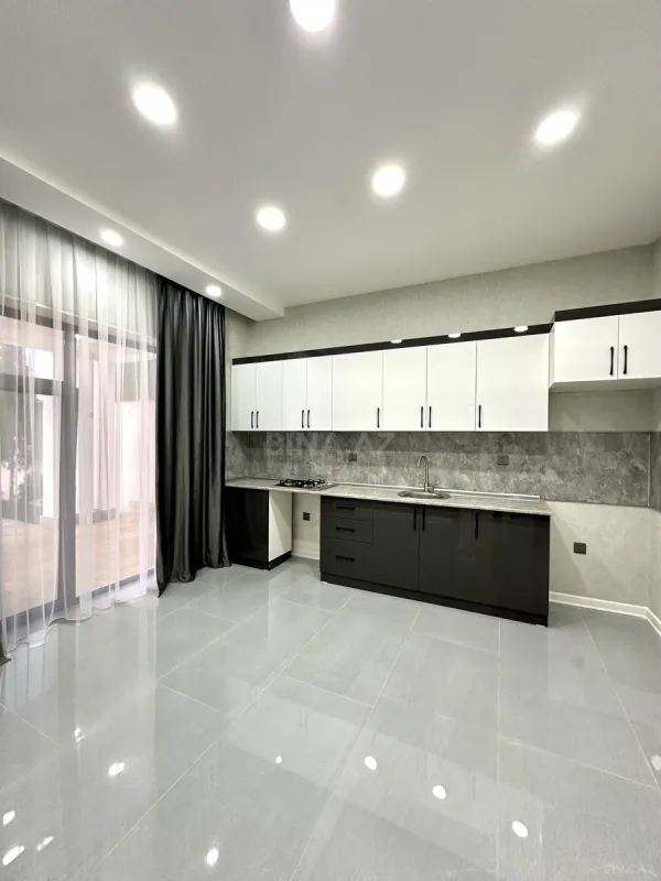 Satılır 4 otaqlı həyət evi 140 m²