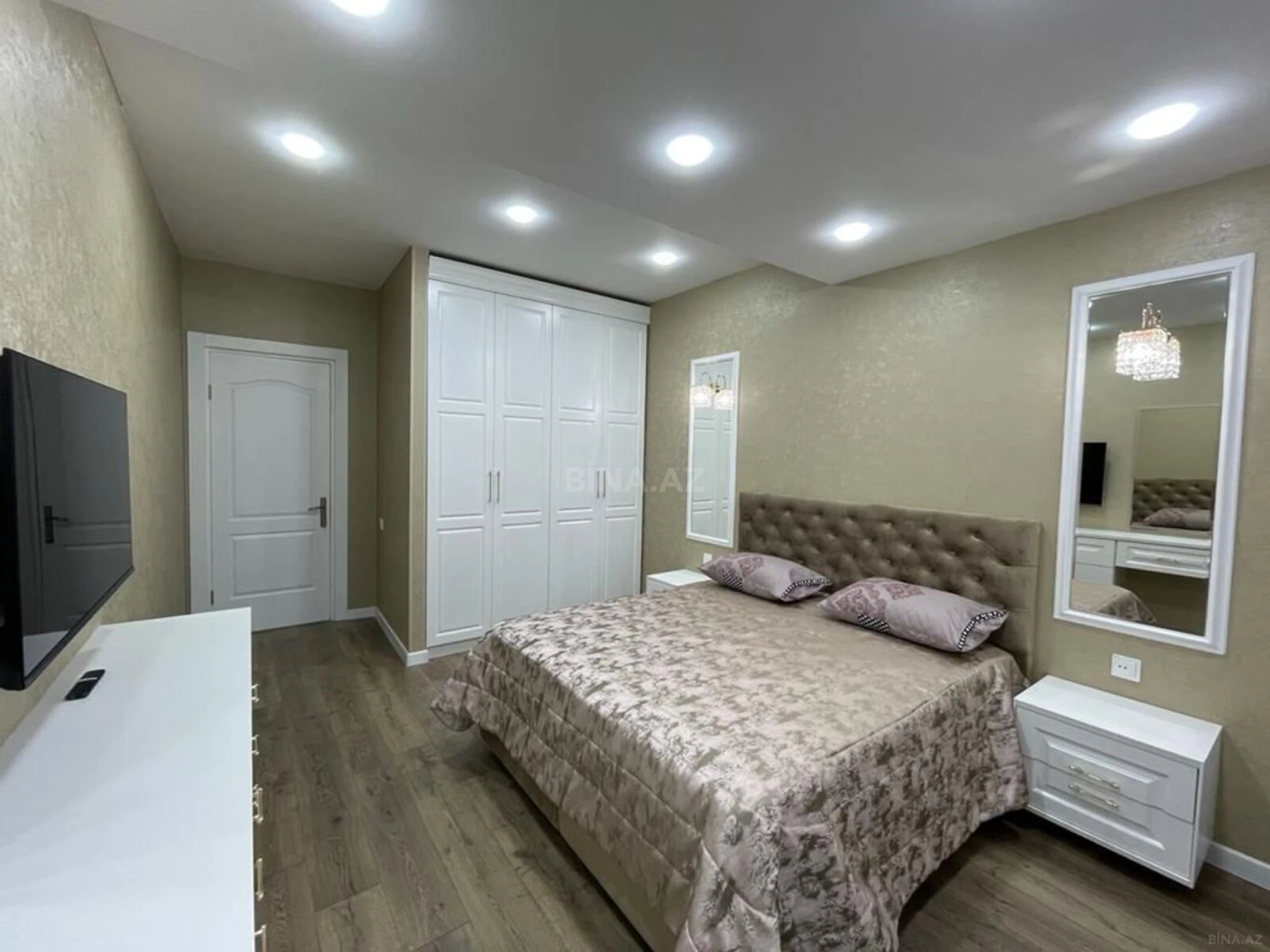 Satılır 3 otaqlı mənzil 100 m²