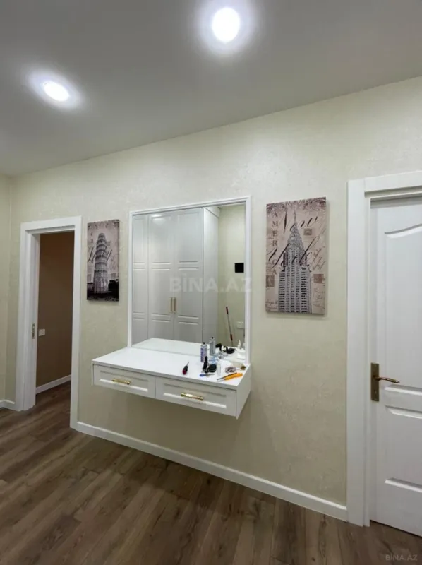 Satılır 3 otaqlı mənzil 100 m²