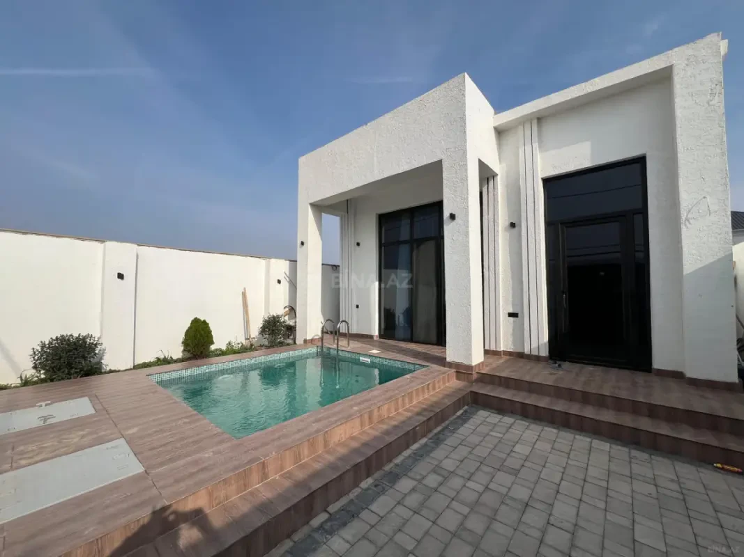 Kirayə verilir 4 otaqlı həyət evi 140 m²