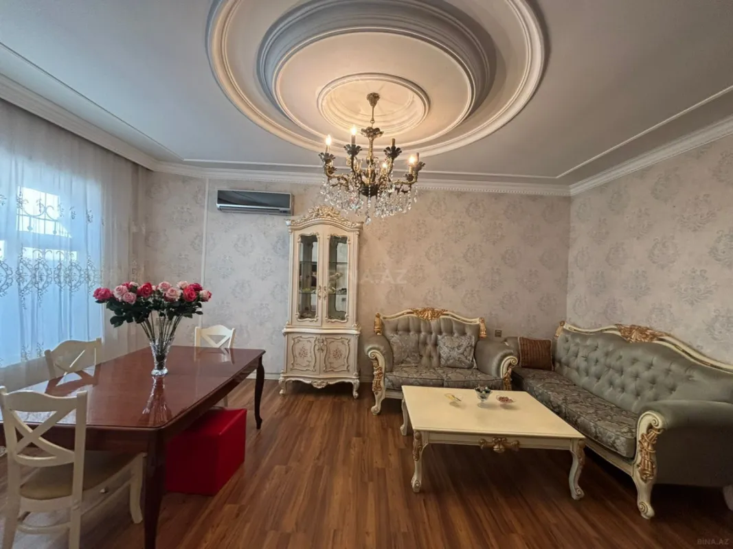 Kirayə verilir 2 otaqlı həyət evi 70 m²
