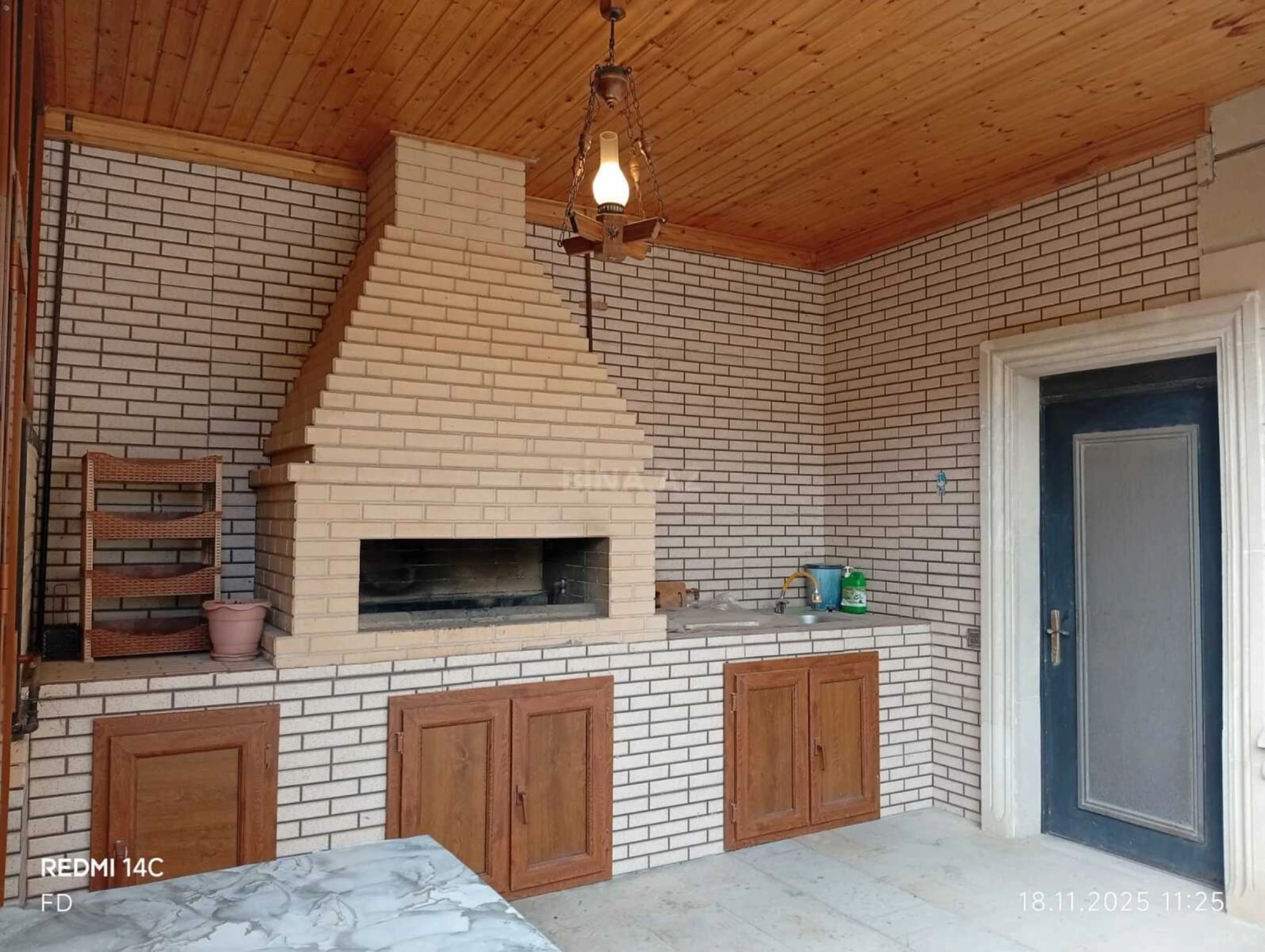 Satılır 5 otaqlı həyət evi 168 m²