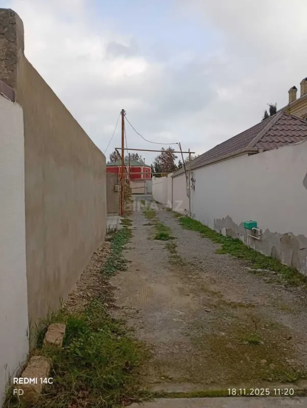 Satılır 5 otaqlı həyət evi 168 m²