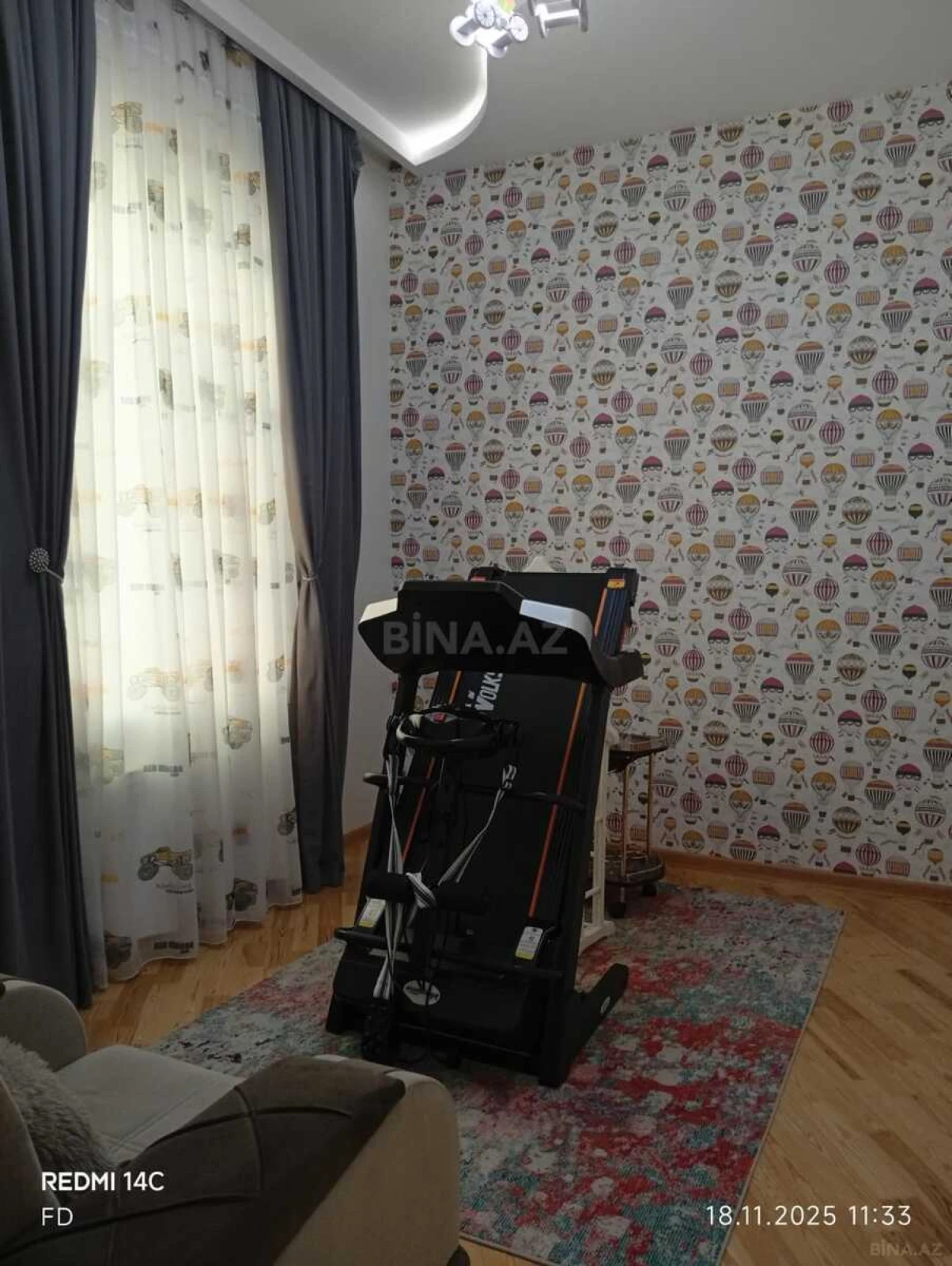 Satılır 5 otaqlı həyət evi 168 m²