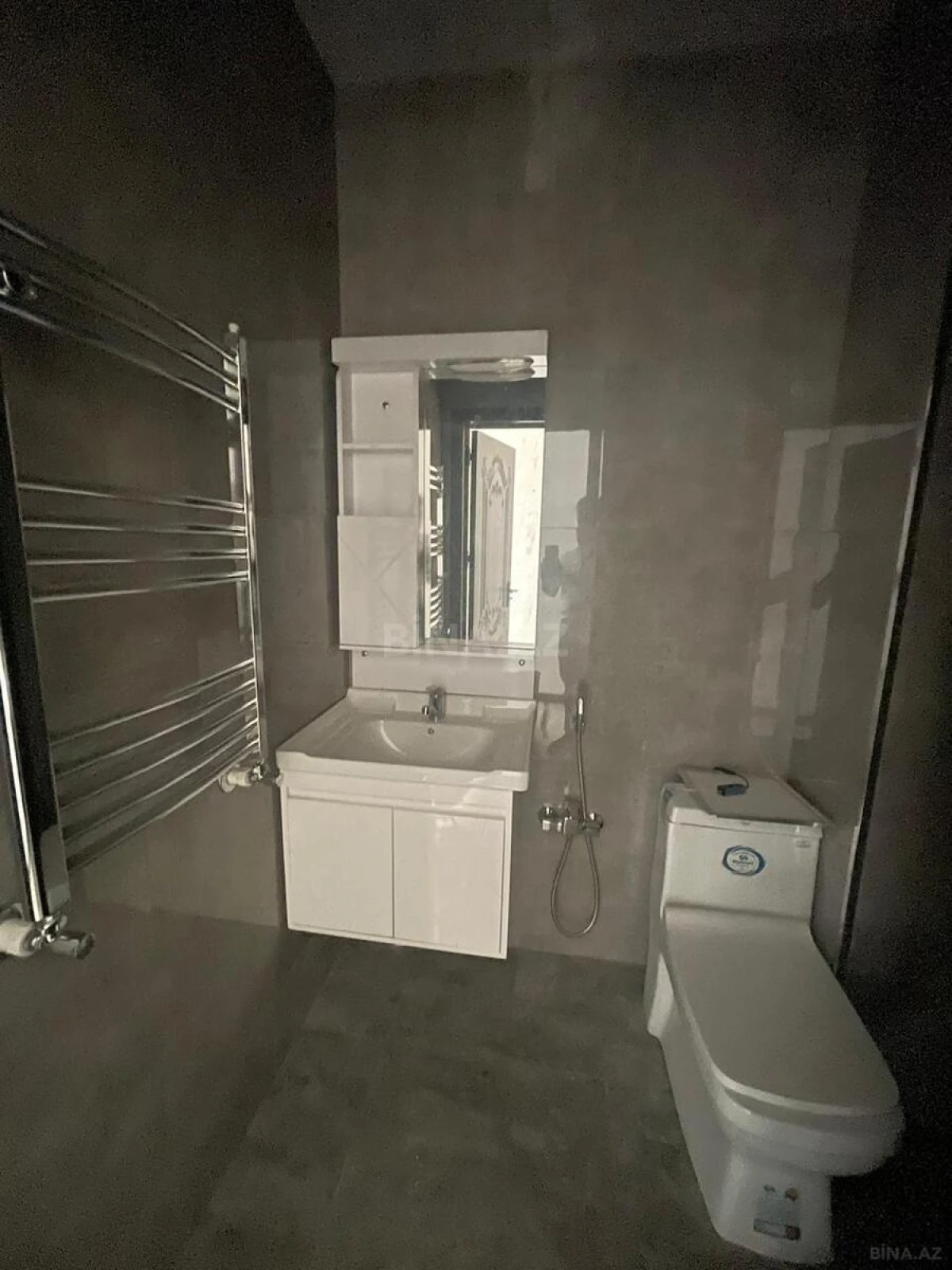 Satılır 3 otaqlı mənzil 90 m²