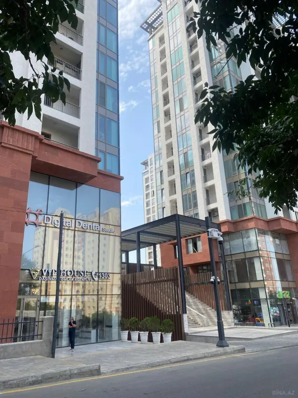 Satılır 3 otaqlı mənzil 112 m²