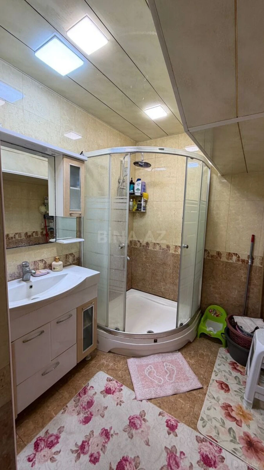 Satılır 7 otaqlı həyət evi 320 m²