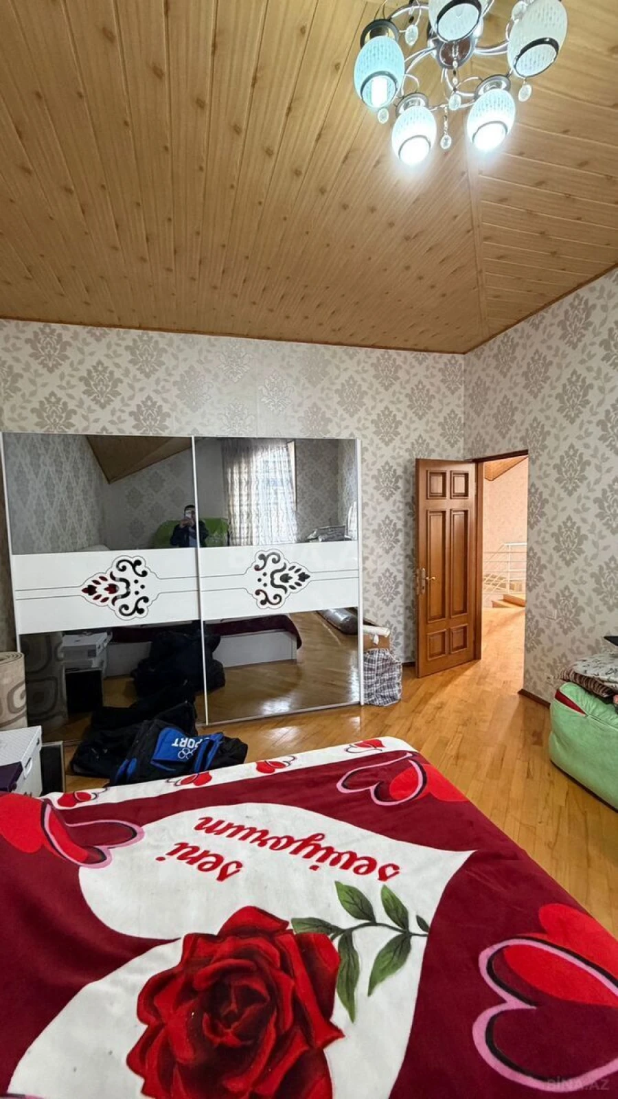 Satılır 7 otaqlı həyət evi 320 m²