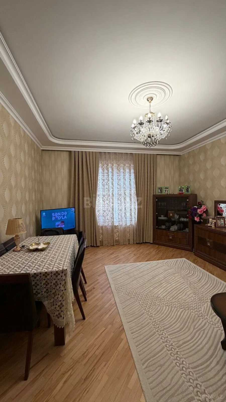 Satılır 7 otaqlı həyət evi 320 m²